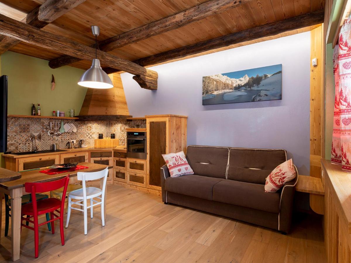Agriturismo Gli Elfi Aosta Buitenkant foto